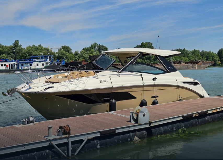 Sea Ray Sundancer 320