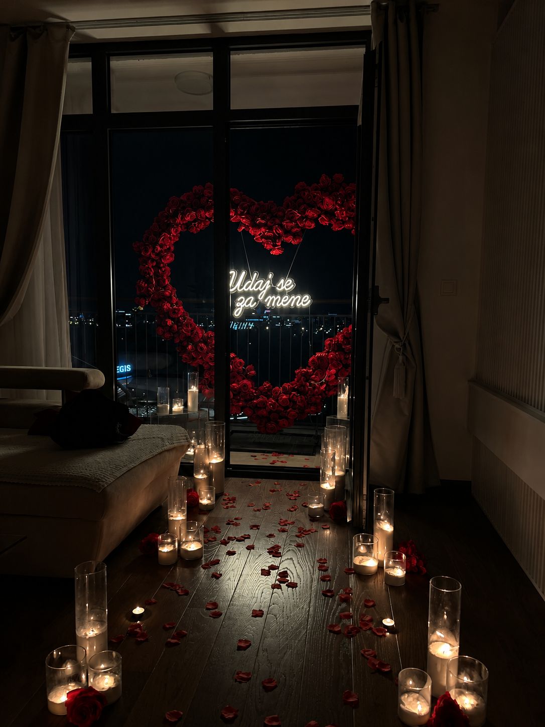 Rooftop proposal in Belgrade